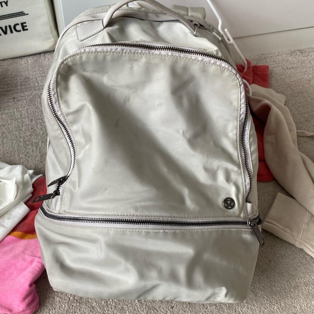 Lululemon city adventure backpack